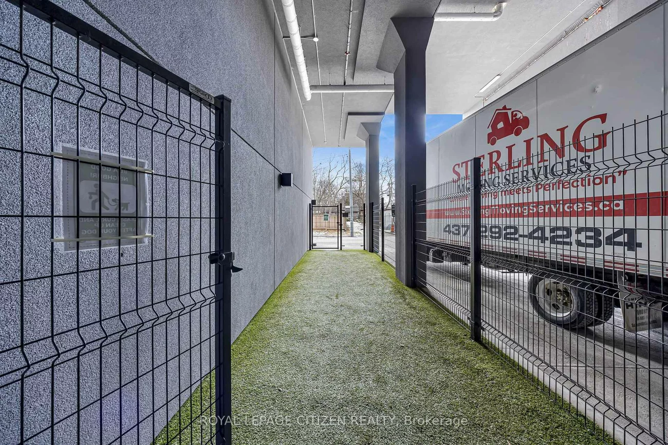 286, Main, East End-Danforth, Toronto