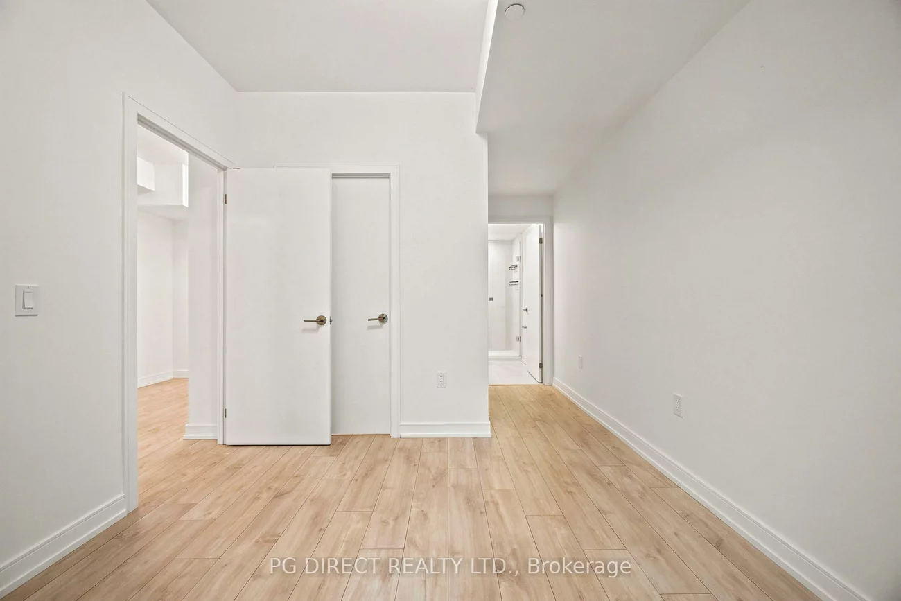 172, Clonmore, Birchcliffe-Cliffside, Toronto