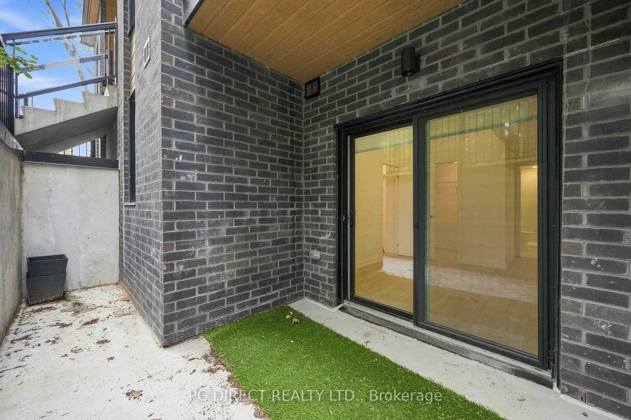172, Clonmore, Birchcliffe-Cliffside, Toronto