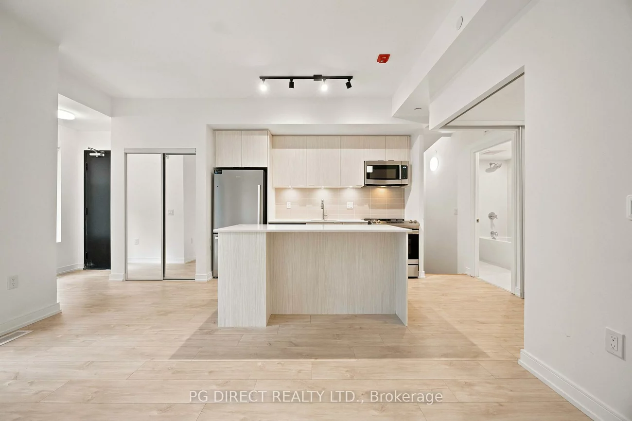 172, Clonmore, Birchcliffe-Cliffside, Toronto