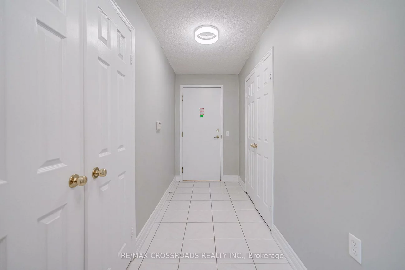 2628, Mccowan, Agincourt North, Toronto