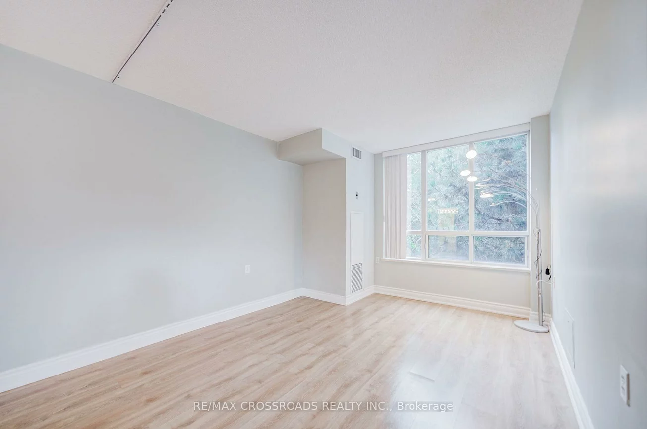 2628, Mccowan, Agincourt North, Toronto