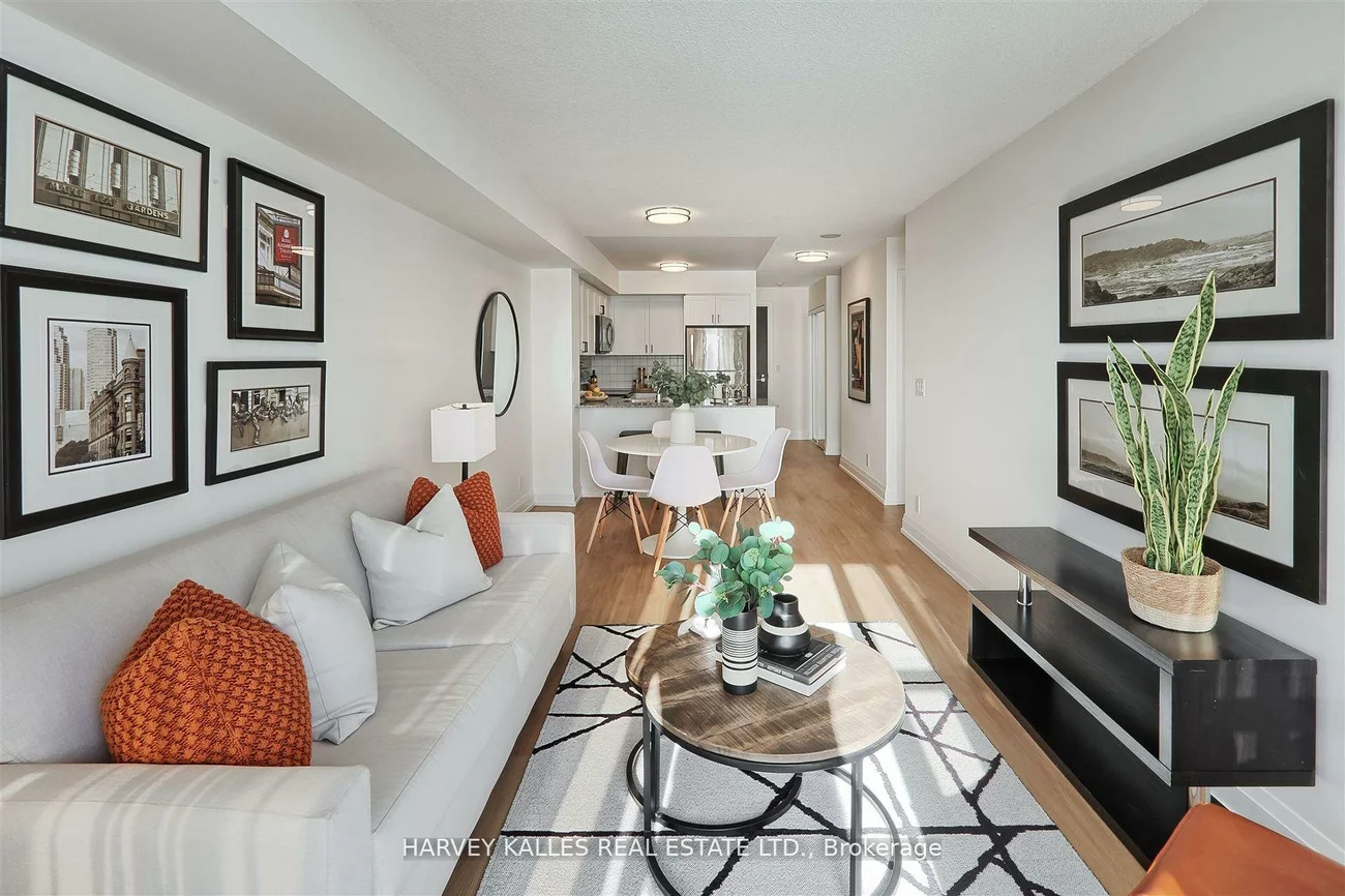 1070, Sheppard, York University Heights, Toronto