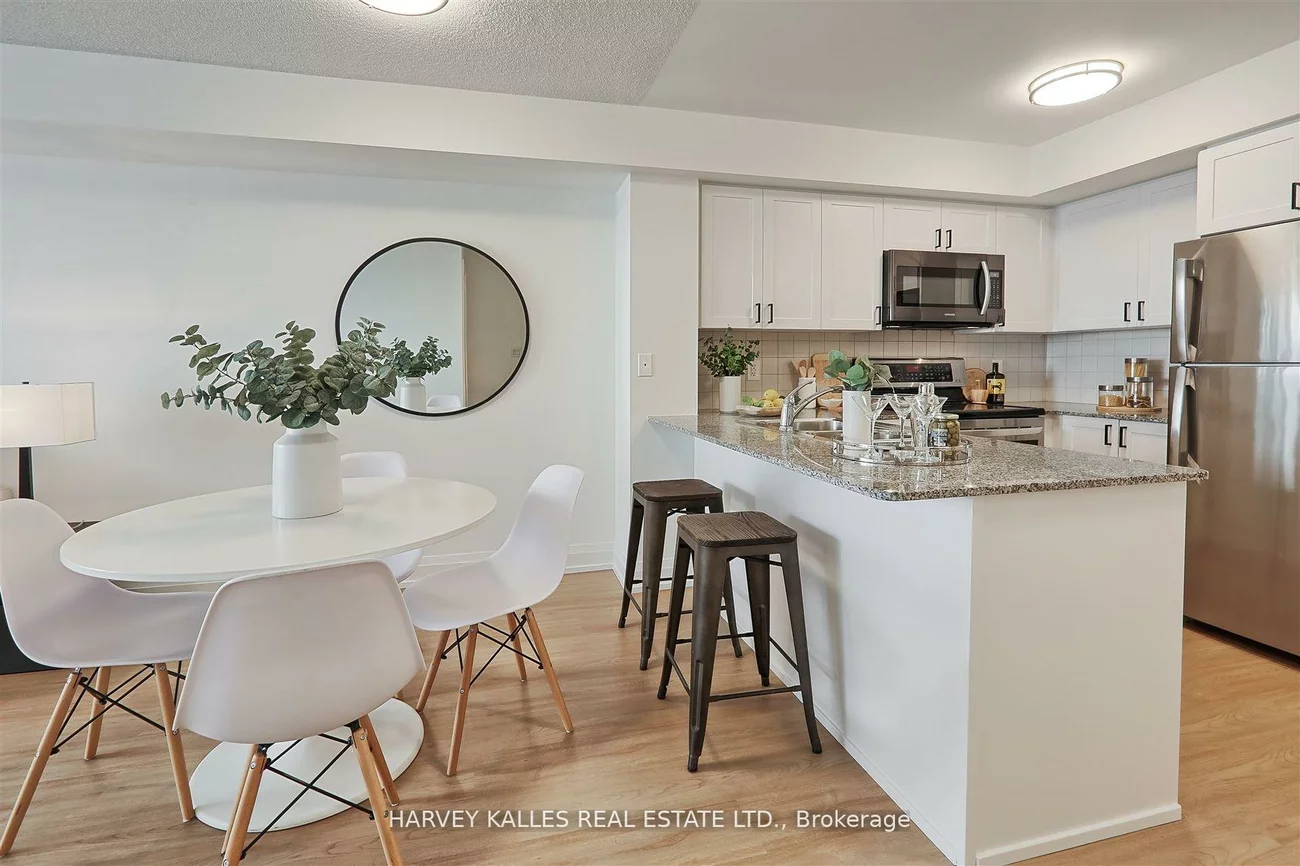1070, Sheppard, York University Heights, Toronto