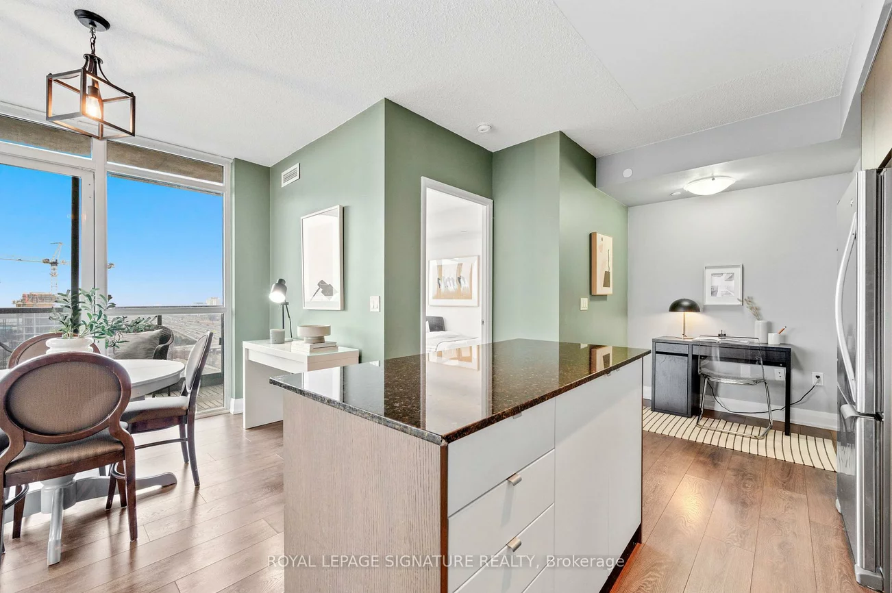 9, Valhalla Inn, Islington-City Centre West, Toronto