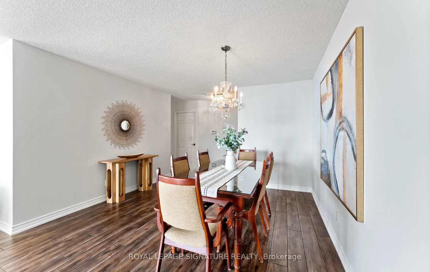 2285, Lake Shore, Mimico, Toronto