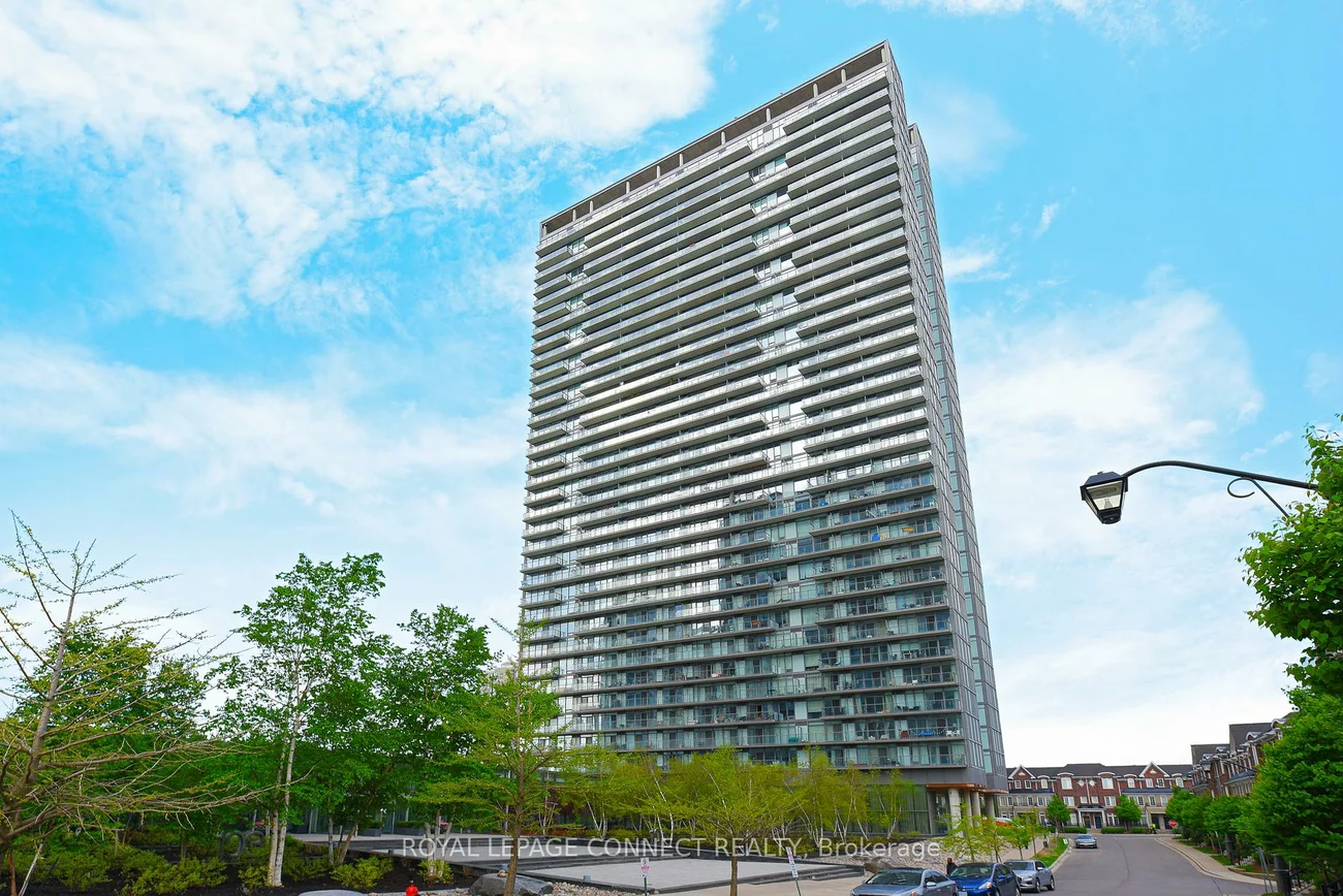 105, The Queensway, High Park-Swansea, Toronto