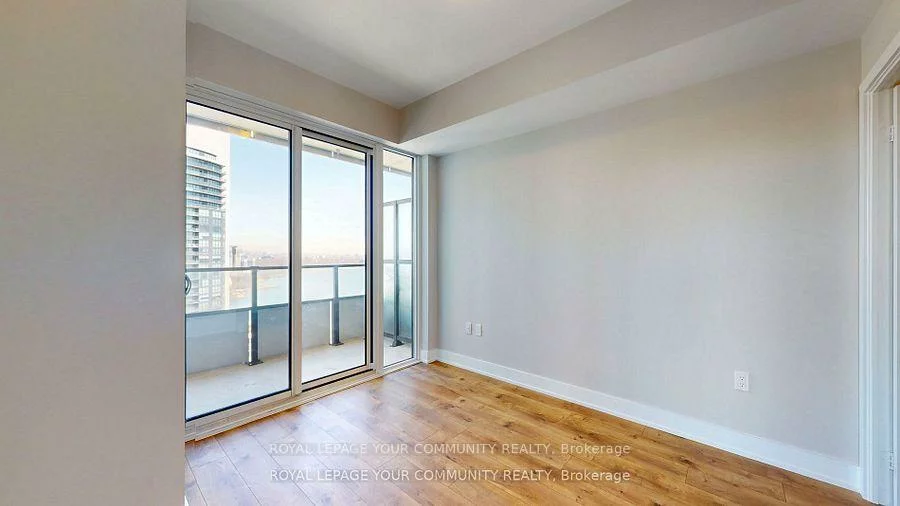 20, Shore Breeze, Mimico, Toronto