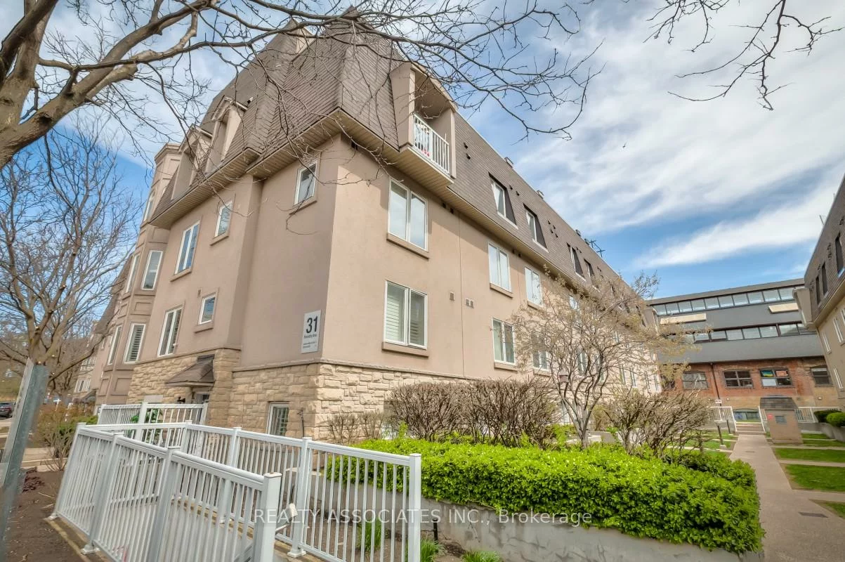 31, Foundry, Dovercourt-Wallace Emerson-Junction, Toronto