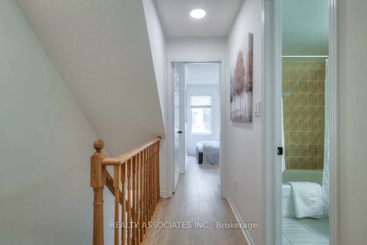 31, Foundry, Dovercourt-Wallace Emerson-Junction, Toronto
