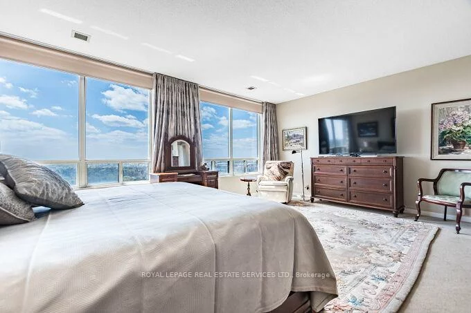 1, Aberfoyle, Islington-City Centre West, Toronto
