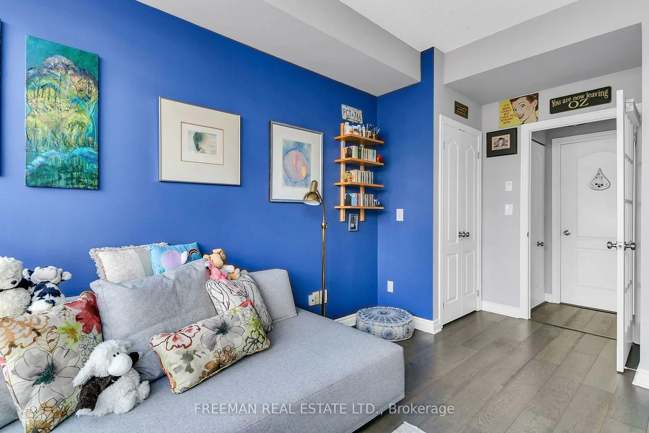 1, RIPLEY, High Park-Swansea, Toronto