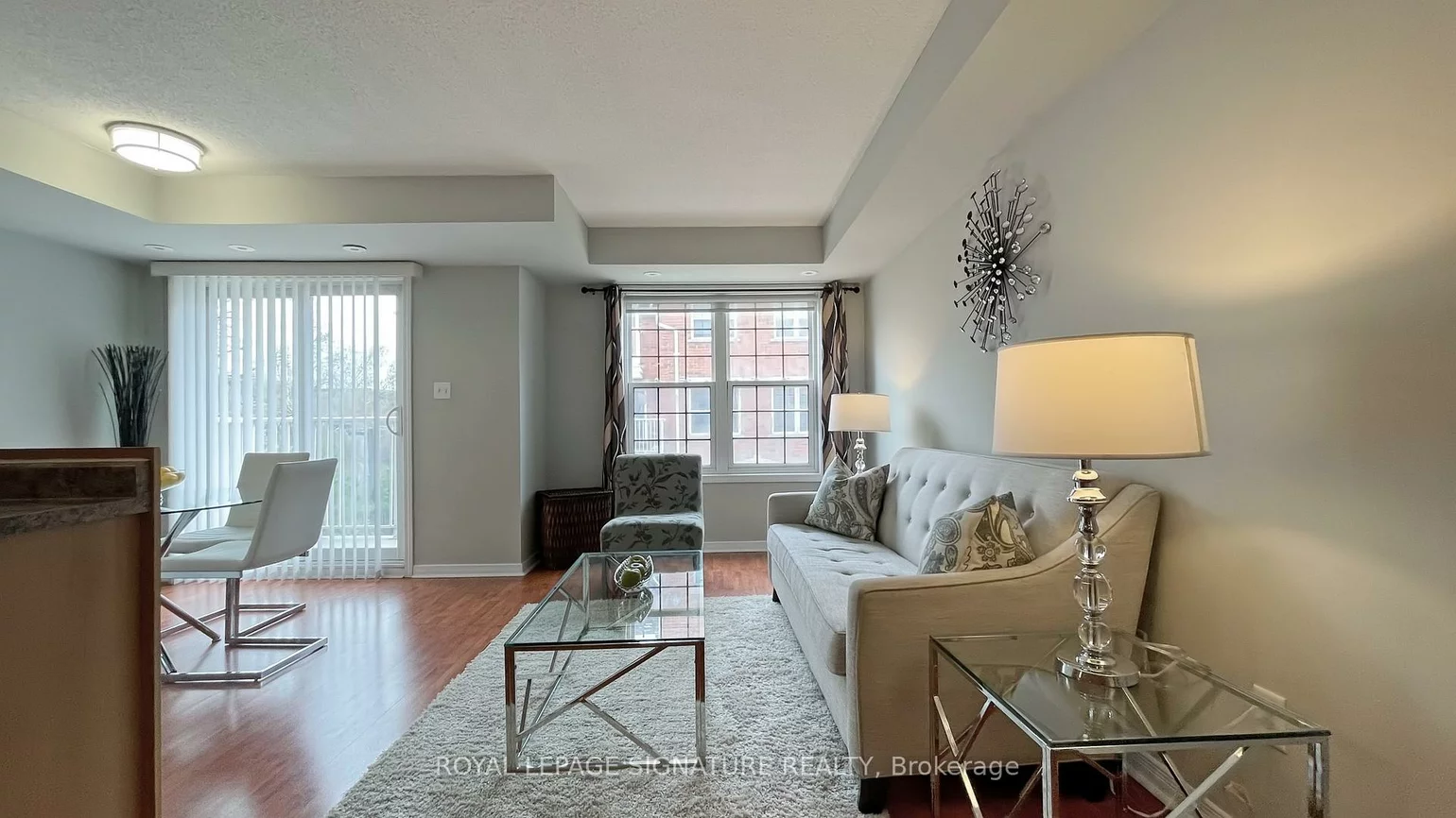 37, Four Winds, York University Heights, Toronto
