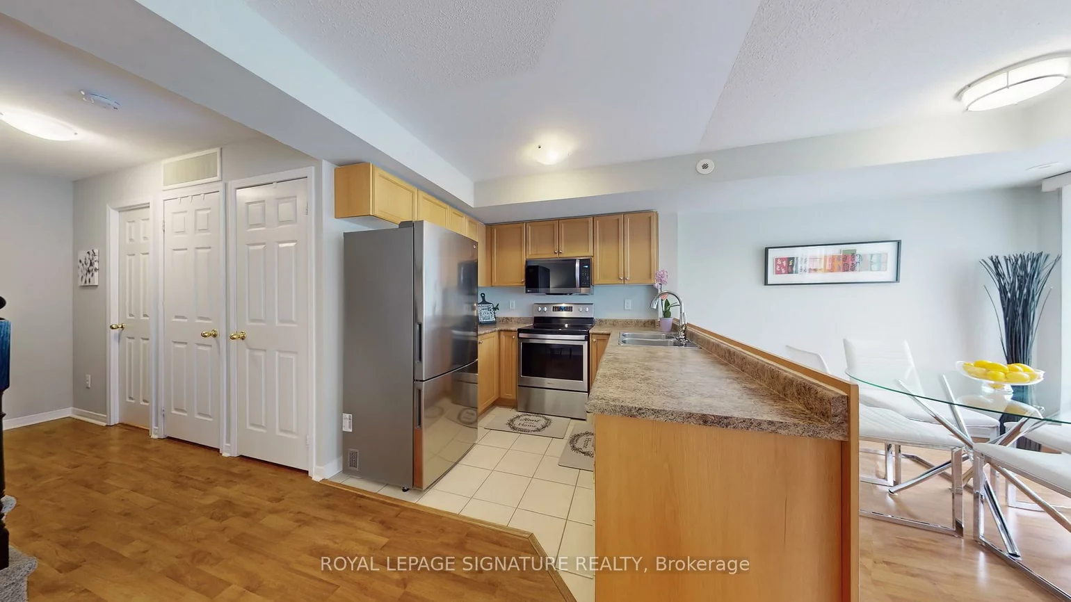 37, Four Winds, York University Heights, Toronto