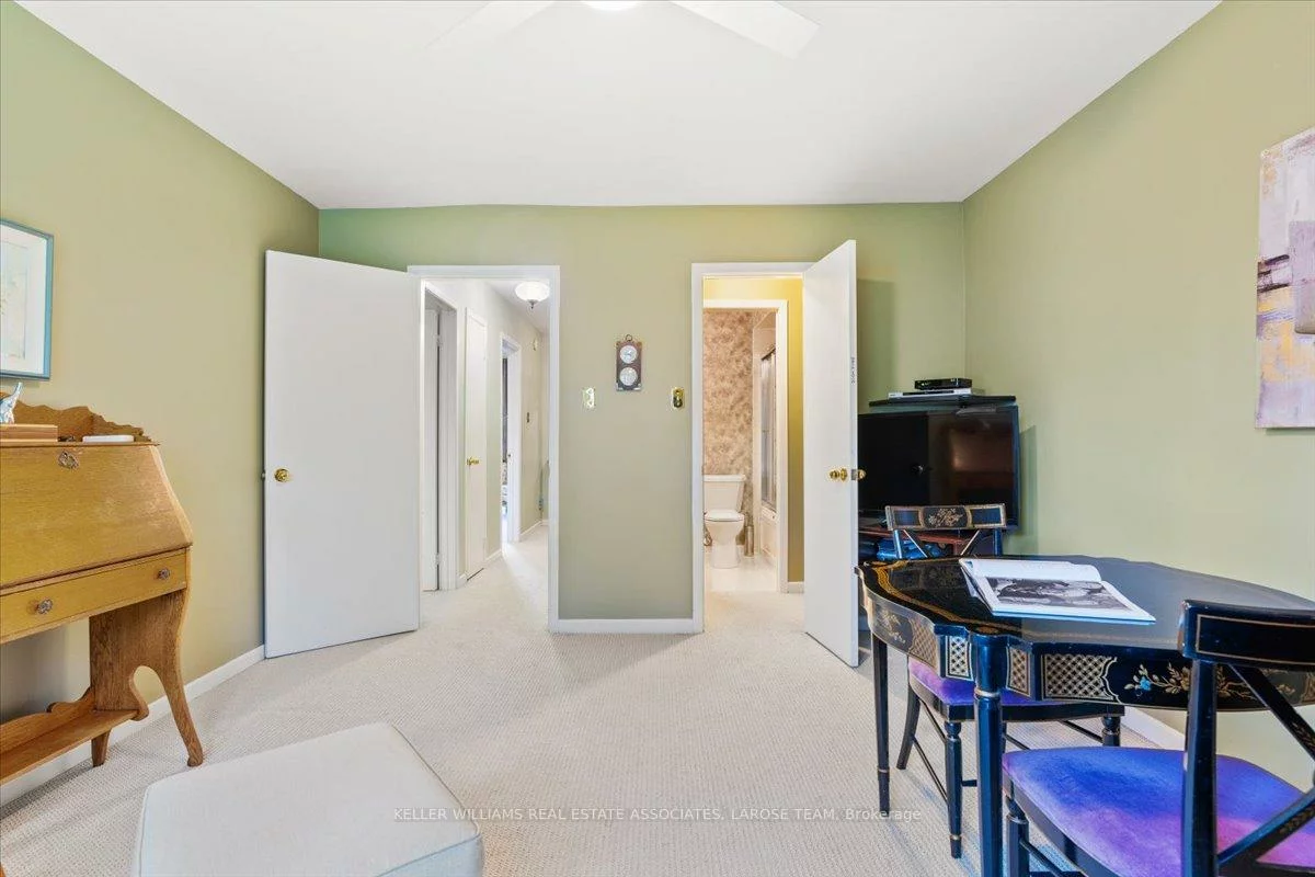 1393, Royal York, Edenbridge-Humber Valley, Toronto