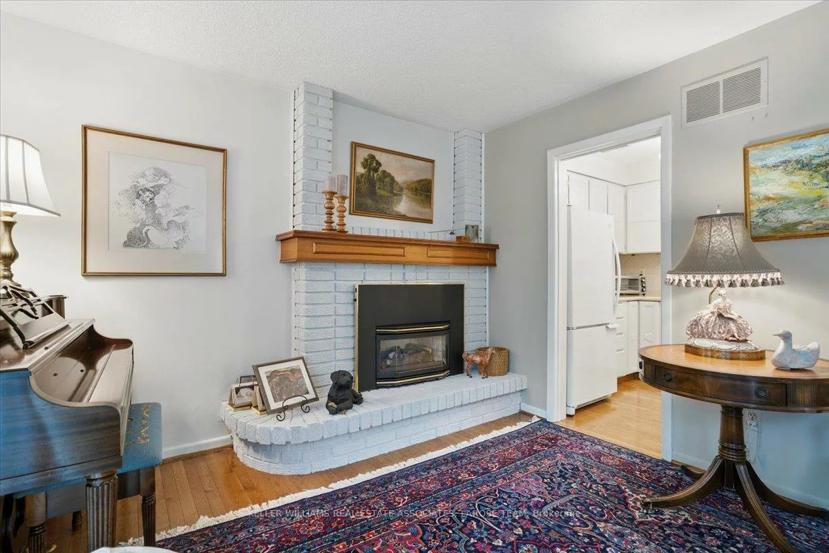 1393, Royal York, Edenbridge-Humber Valley, Toronto