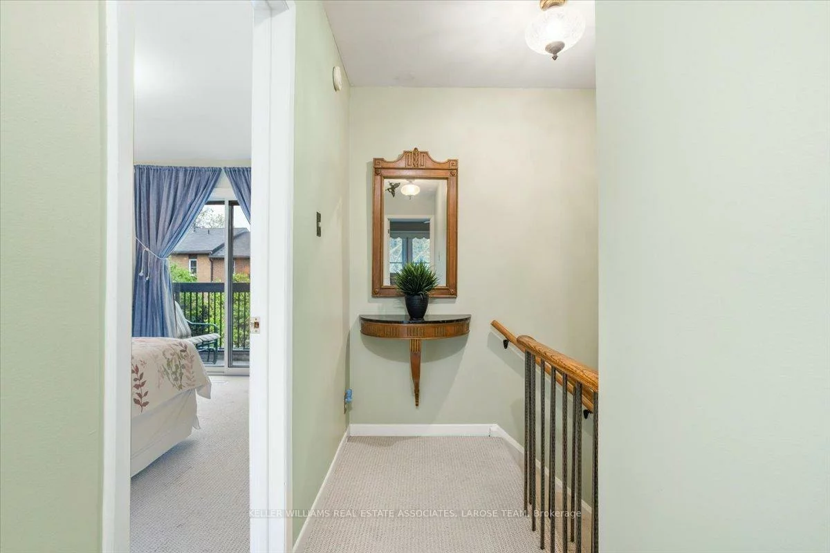 1393, Royal York, Edenbridge-Humber Valley, Toronto