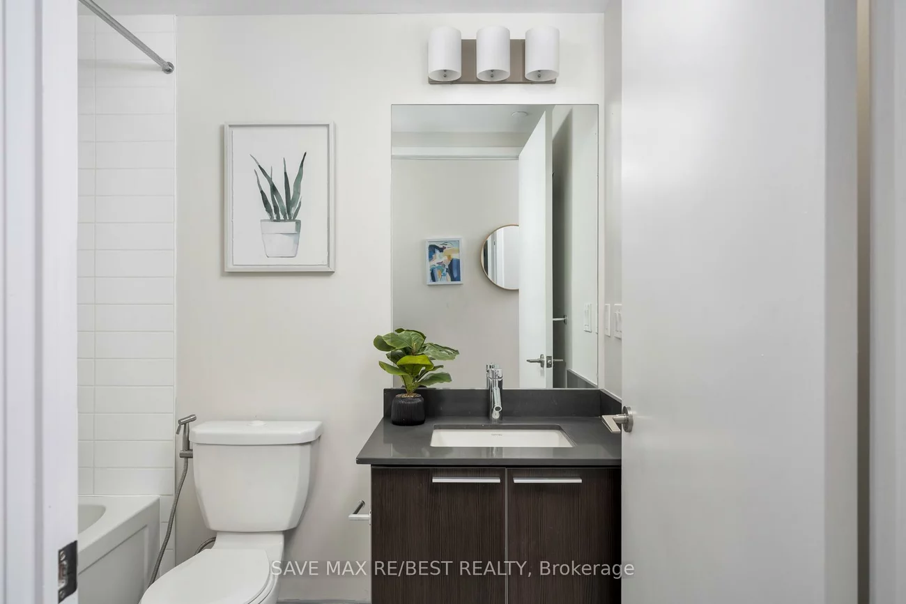 10, Park Lawn, Mimico, Toronto