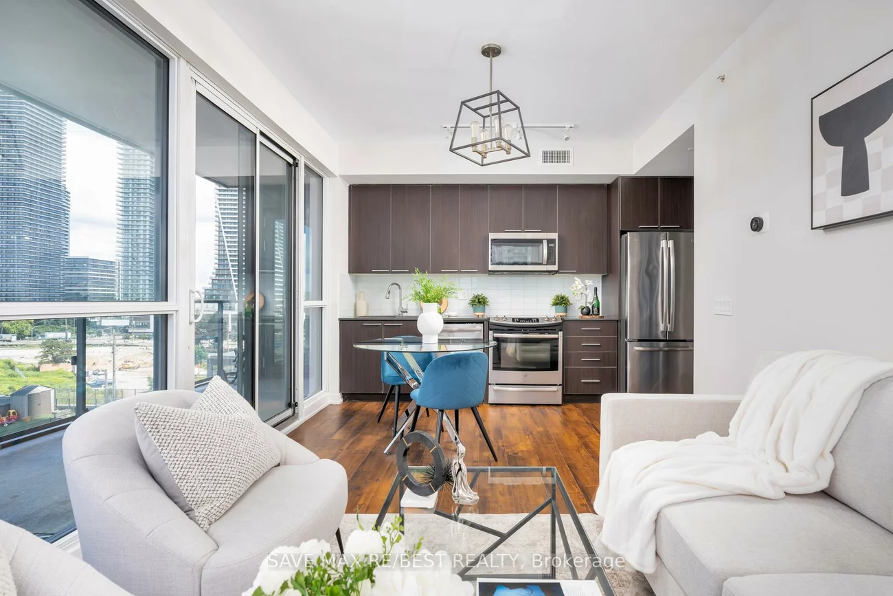 10, Park Lawn, Mimico, Toronto