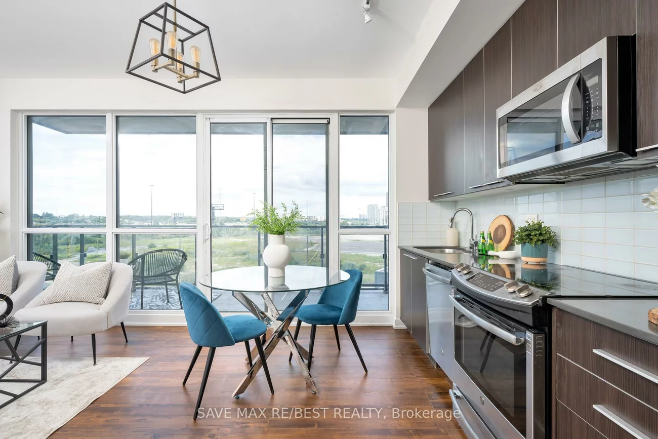 10, Park Lawn, Mimico, Toronto
