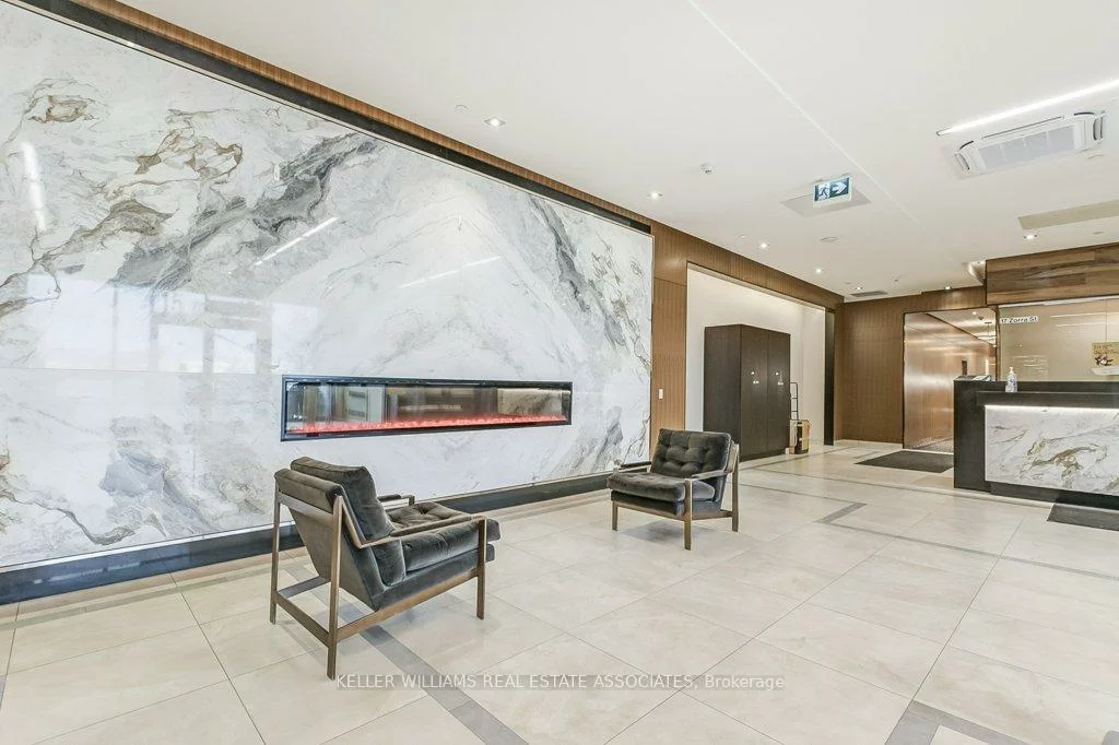 15, Zorra, Islington-City Centre West, Toronto