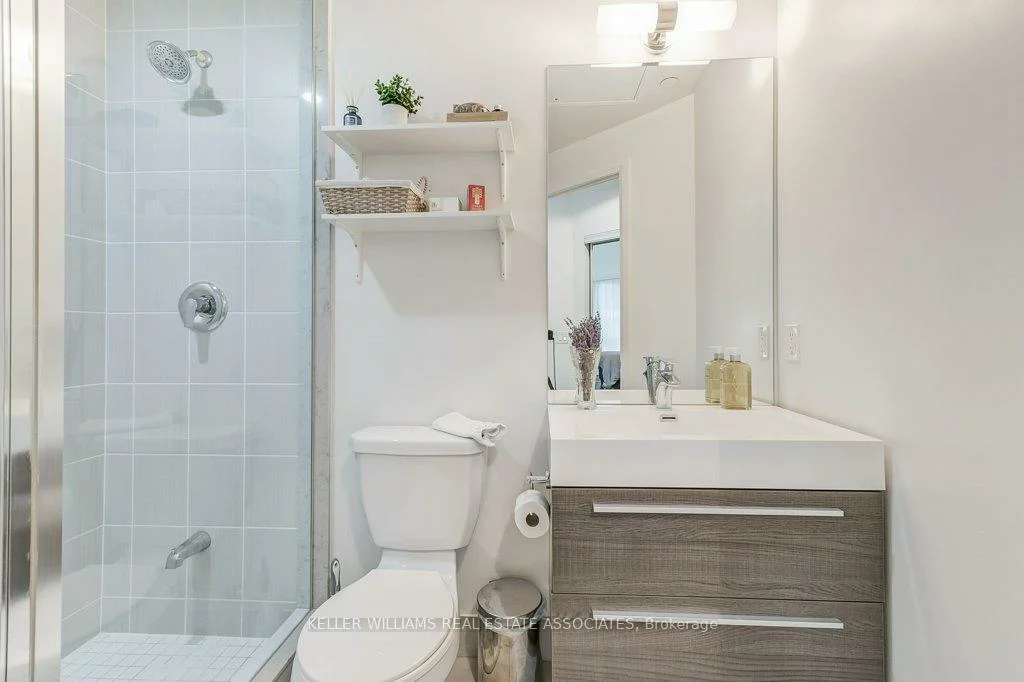 15, Zorra, Islington-City Centre West, Toronto