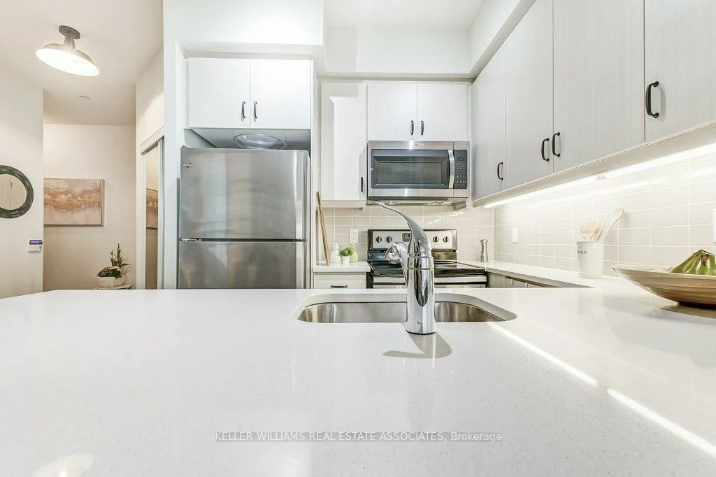 15, Zorra, Islington-City Centre West, Toronto
