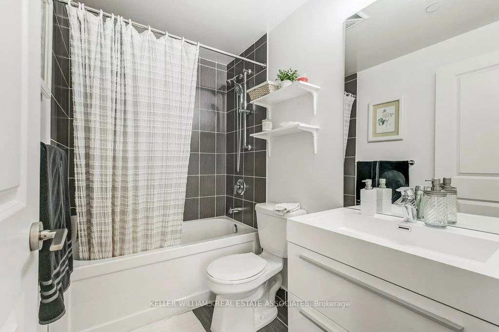 15, Zorra, Islington-City Centre West, Toronto
