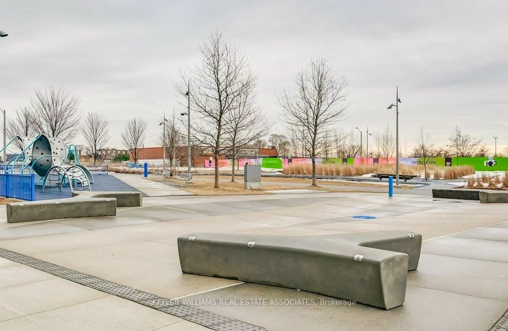 15, Zorra, Islington-City Centre West, Toronto