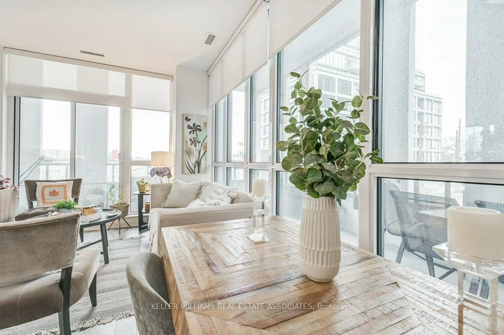 15, Zorra, Islington-City Centre West, Toronto