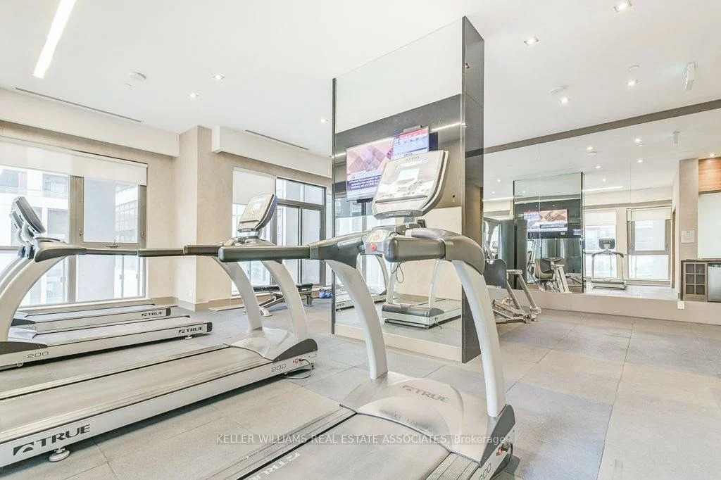 15, Zorra, Islington-City Centre West, Toronto