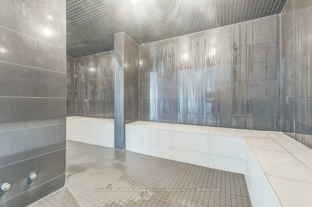 15, Zorra, Islington-City Centre West, Toronto