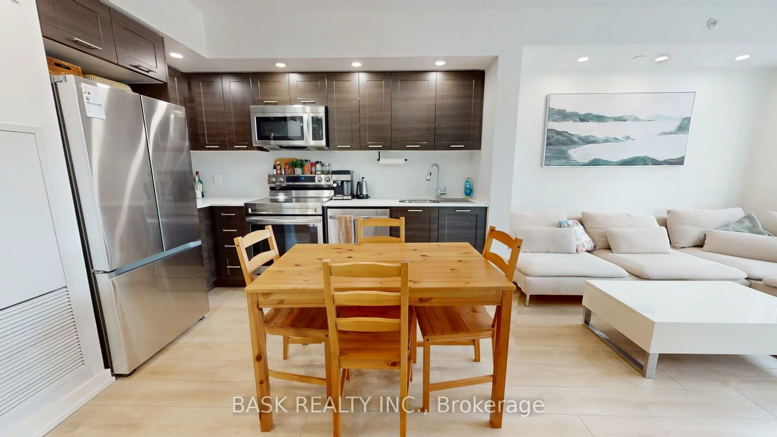 2220, Lake Shore, Mimico, Toronto