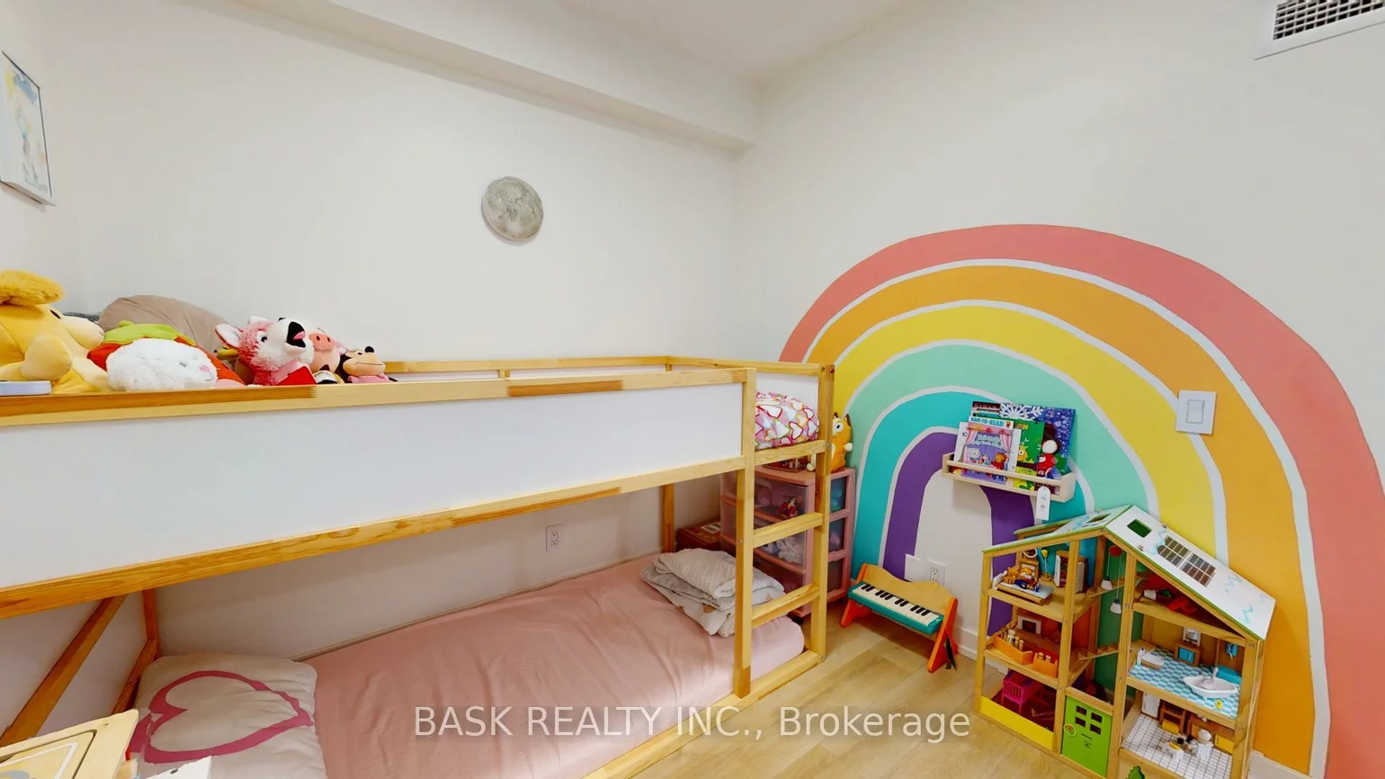 2220, Lake Shore, Mimico, Toronto