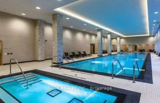 2220, Lake Shore, Mimico, Toronto