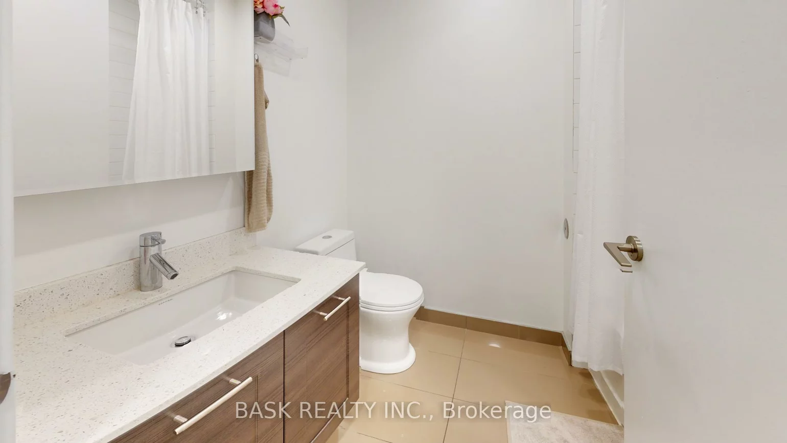 2220, Lake Shore, Mimico, Toronto