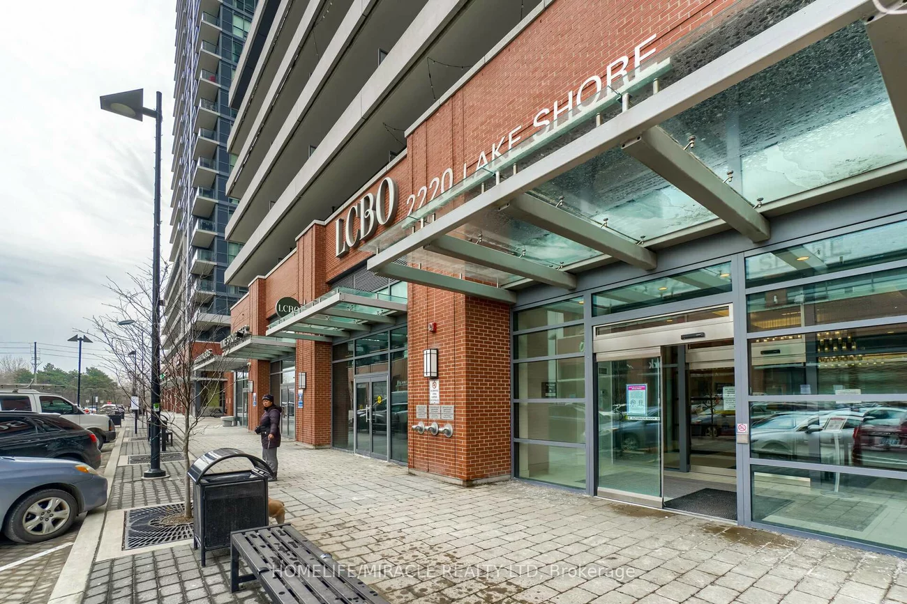2220, Lake Shore, Mimico, Toronto