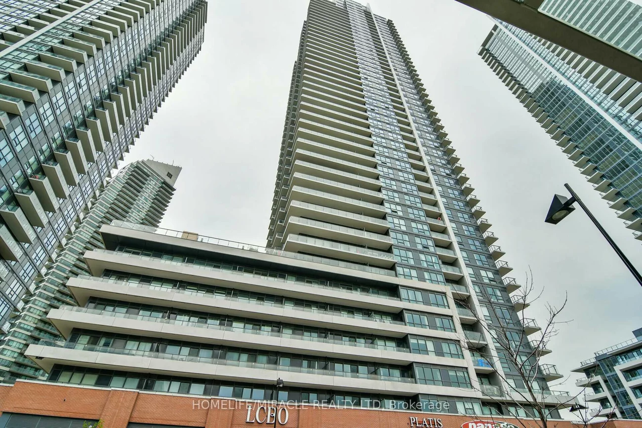 2220, Lake Shore, Mimico, Toronto