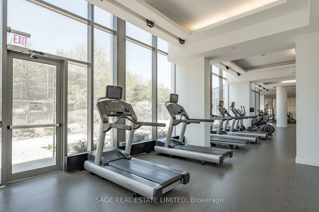 88, Park Lawn, Mimico, Toronto