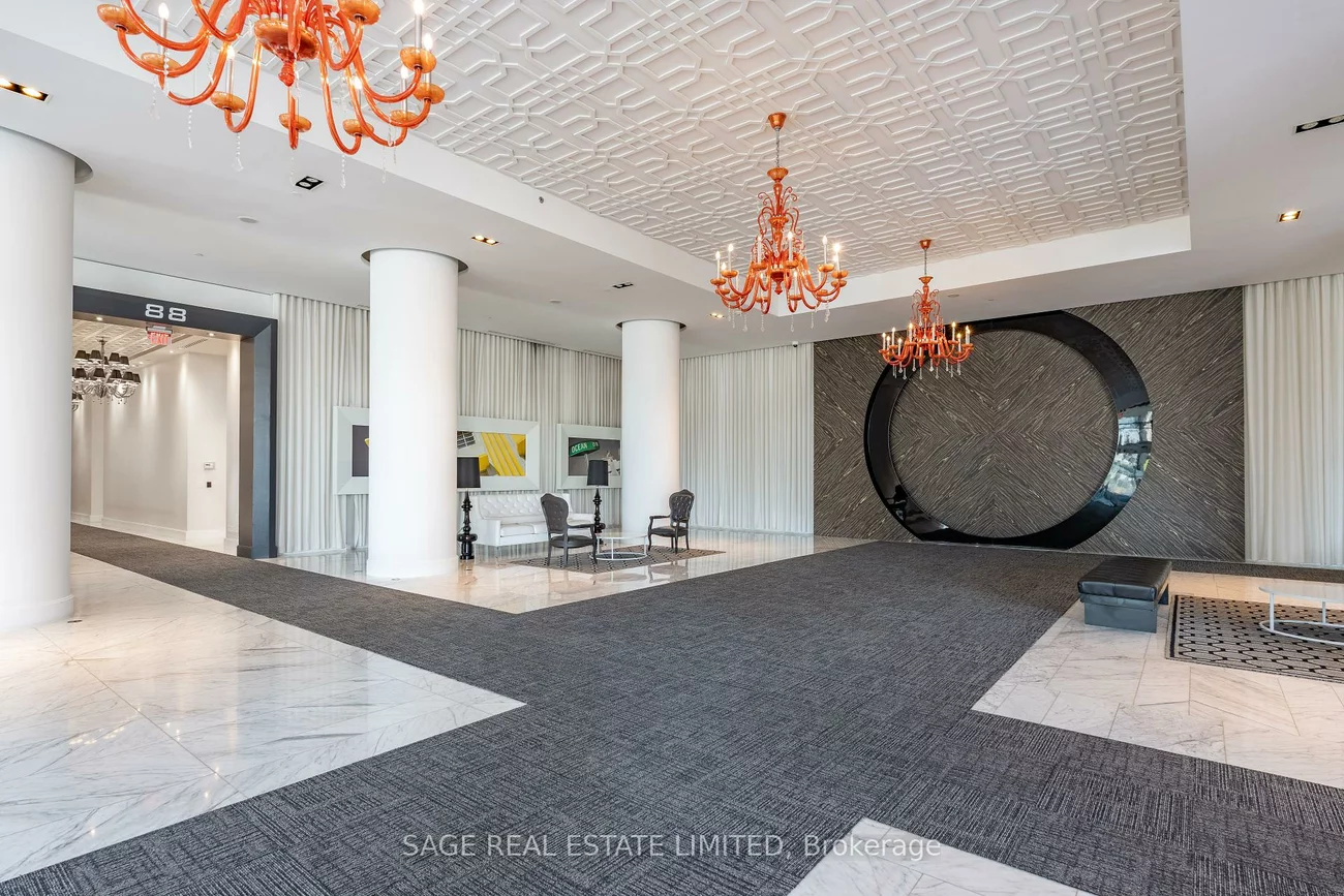 88, Park Lawn, Mimico, Toronto