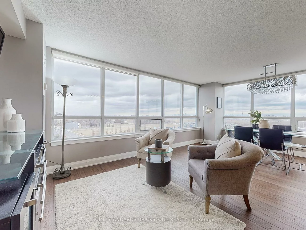 1060, Sheppard, Downsview-Roding-CFB, Toronto