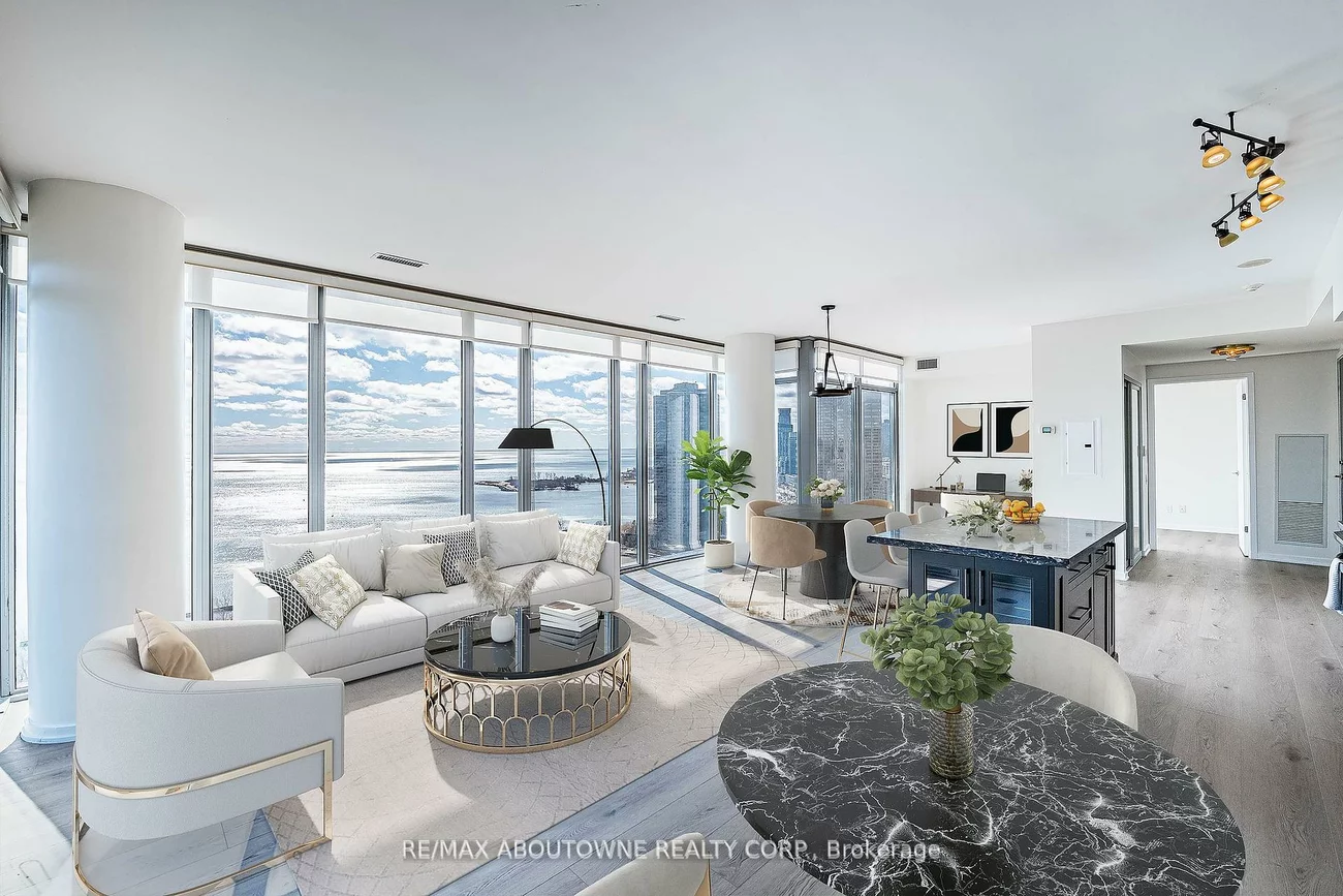 105, The Queensway, High Park-Swansea, Toronto