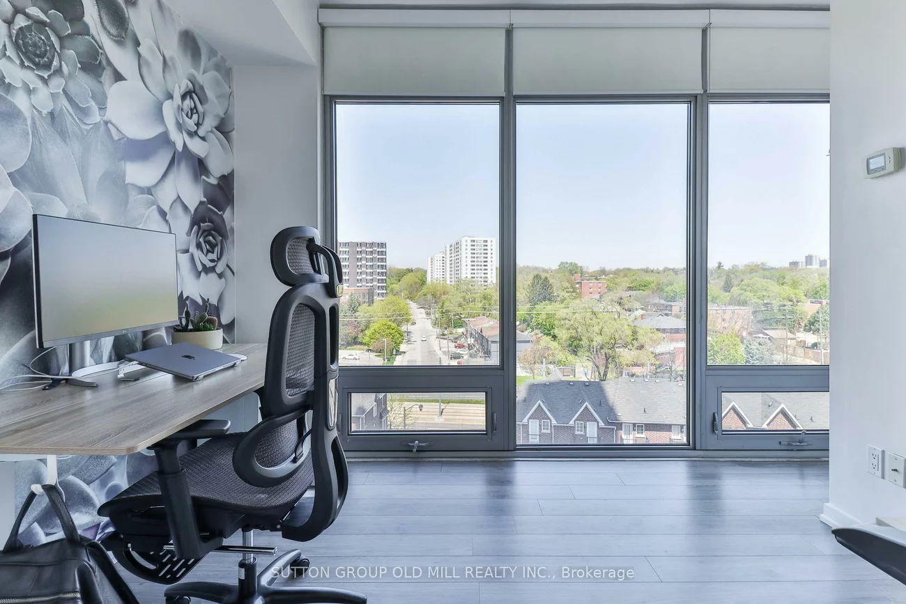 103, The Queensway, High Park-Swansea, Toronto