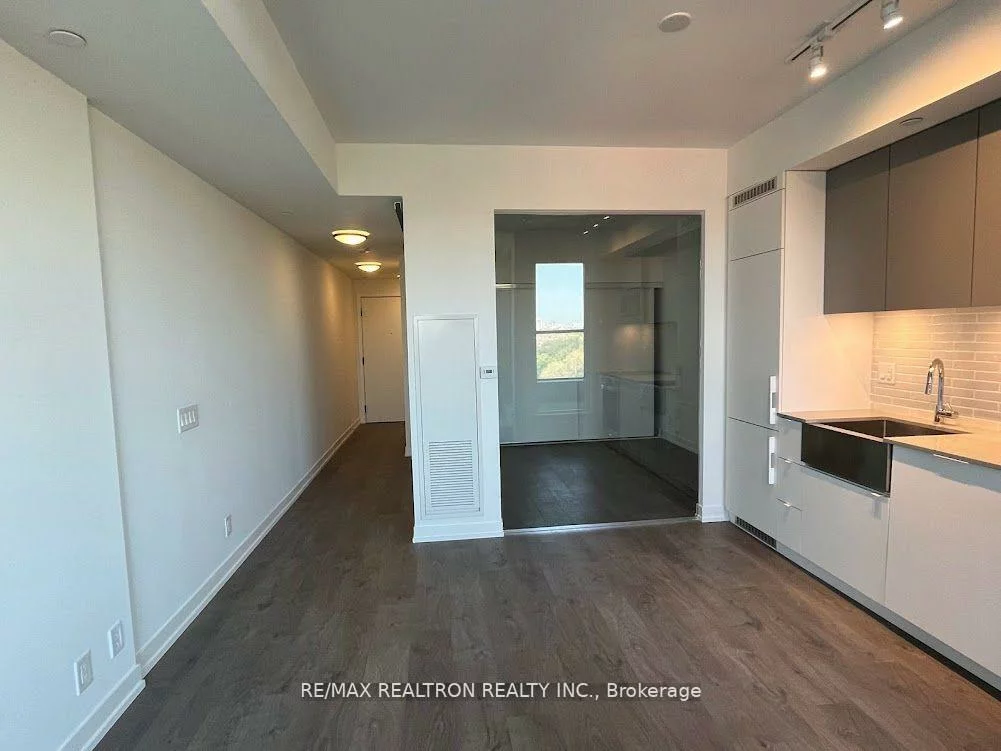 270, Dufferin, South Parkdale, Toronto