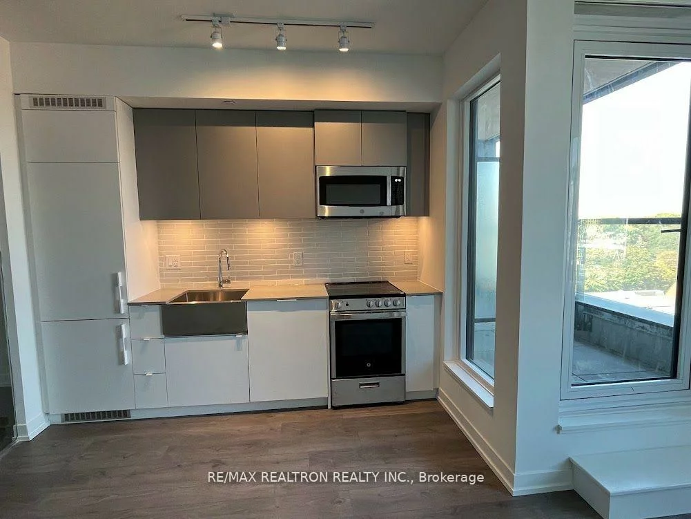 270, Dufferin, South Parkdale, Toronto