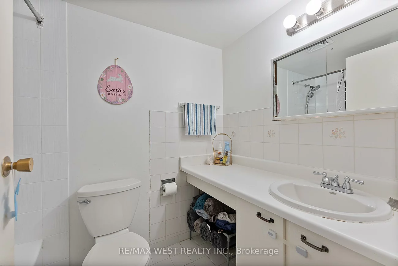 238, Albion, Elms-Old Rexdale, Toronto