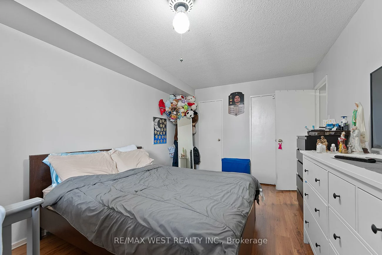 238, Albion, Elms-Old Rexdale, Toronto