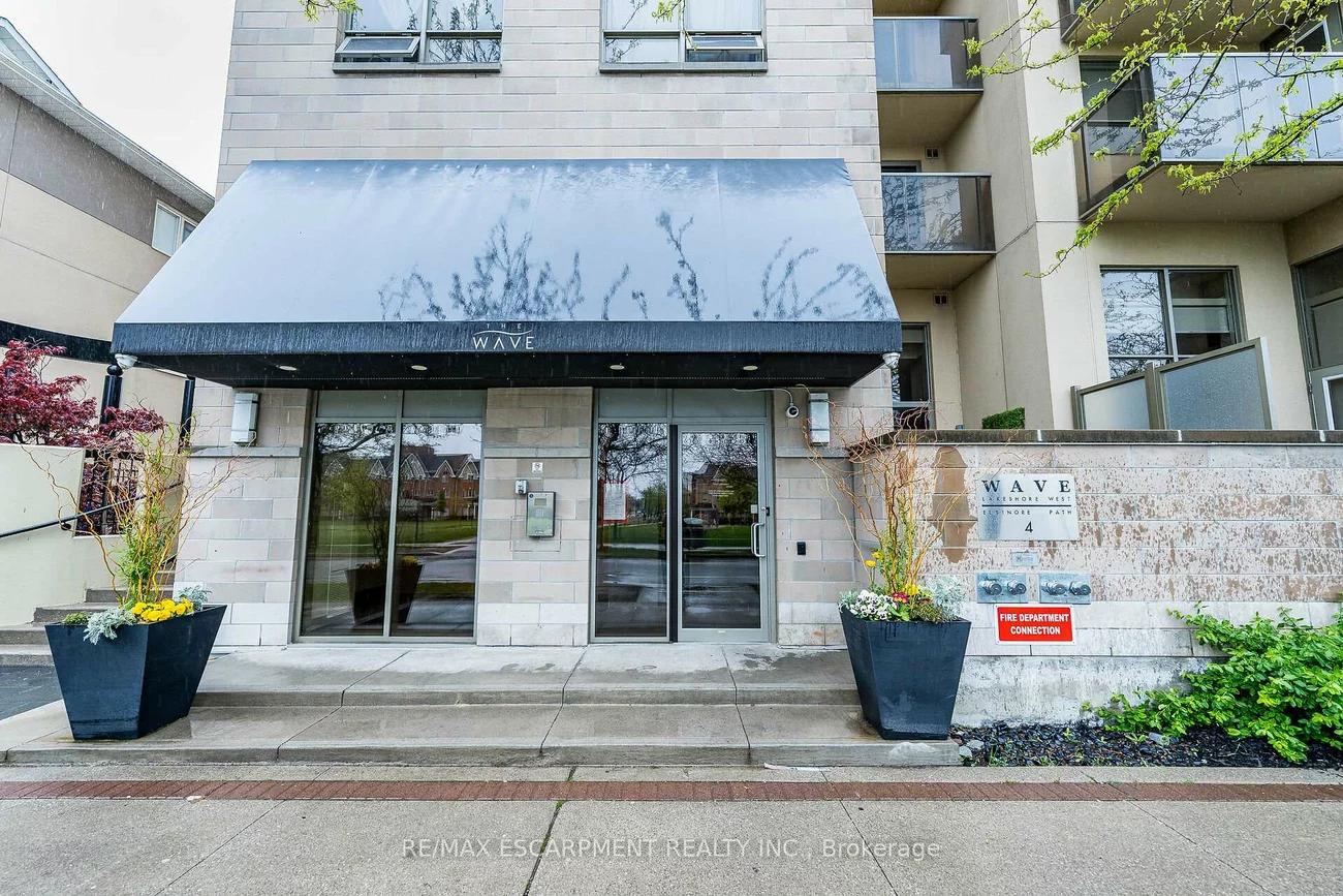 4, Elsinore, New Toronto, Toronto