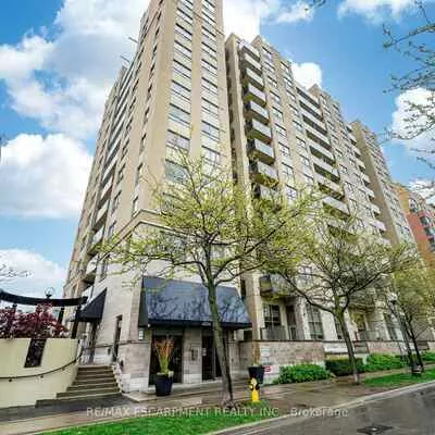 4, Elsinore, New Toronto, Toronto