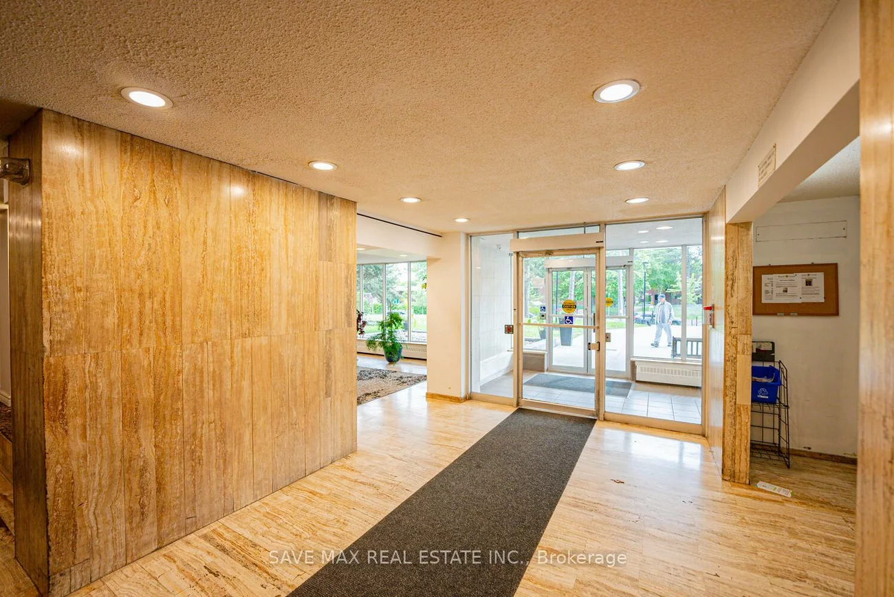 335, Driftwood, Black Creek, Toronto